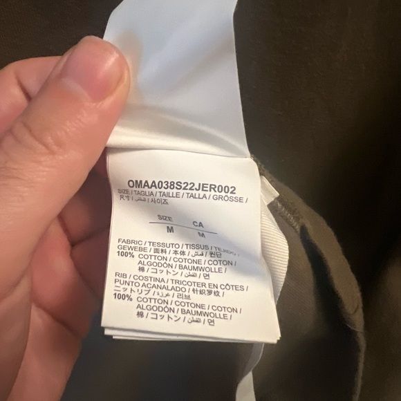 Off-white olive green diagonal tee-seasonal release - Picture 5 of 5